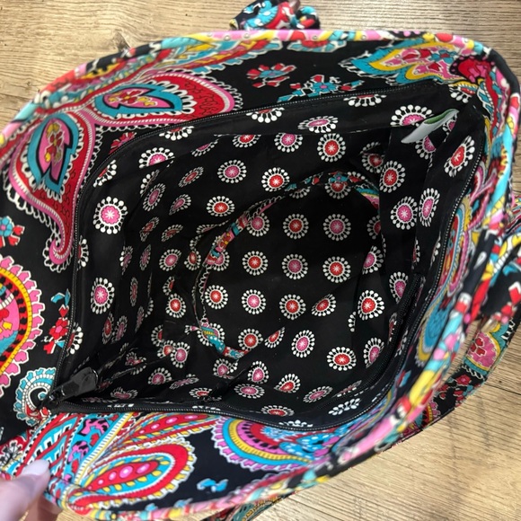 Vera Bradley Bag, great condition! Paisley print - Picture 4 of 7